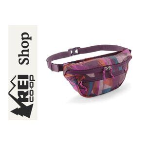 REI Trail 2 Waist Pack